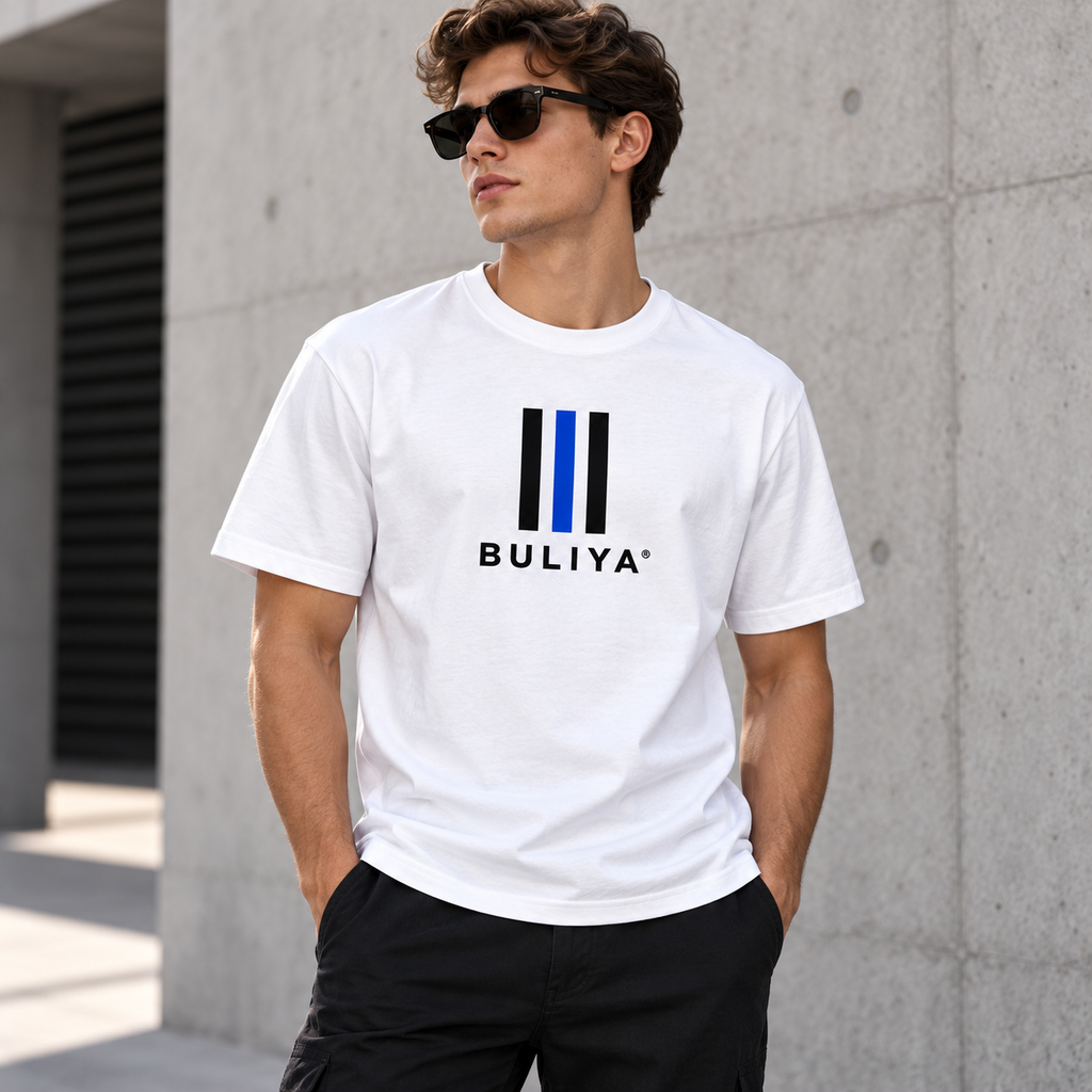 BULIYA Classic Logo Tee white lifestyle model