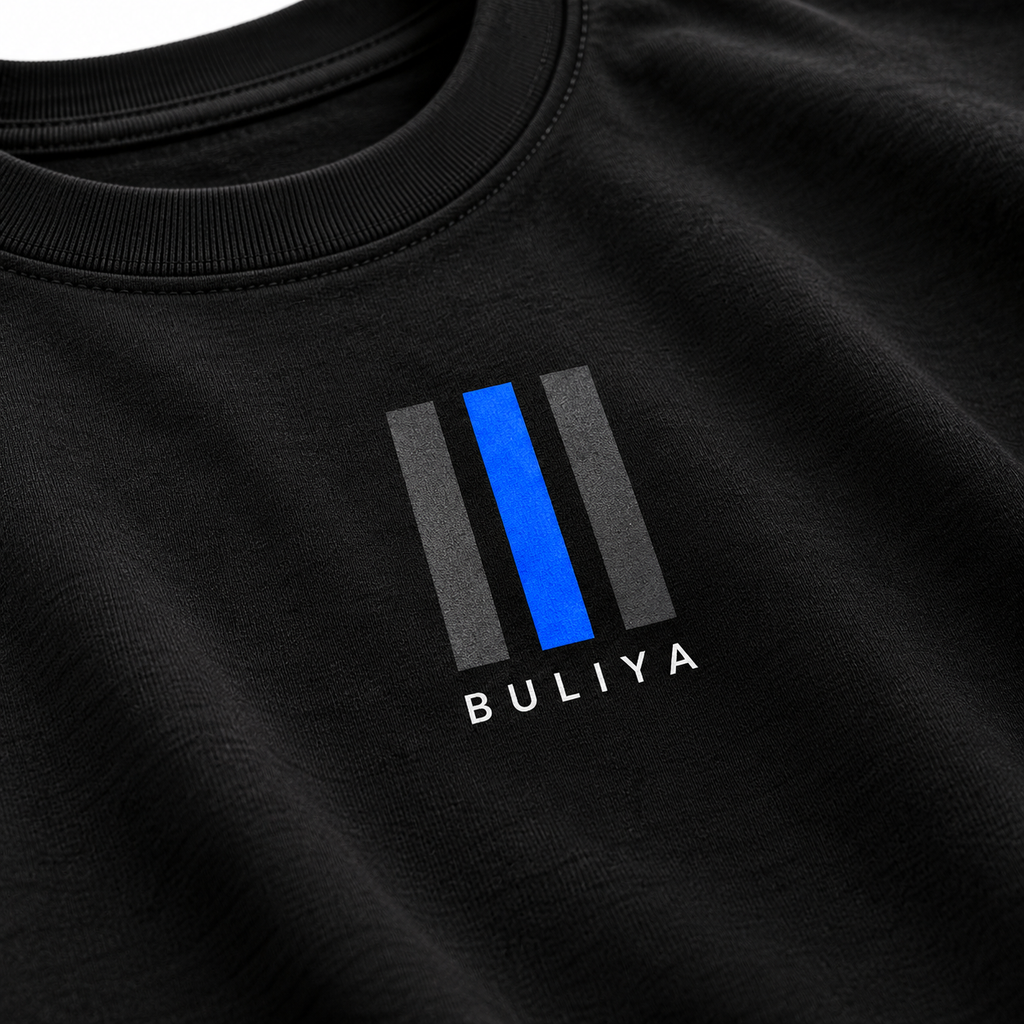 BULIYA Minimal Essential Tee black logo detail